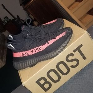 Yeezy boost 350 red